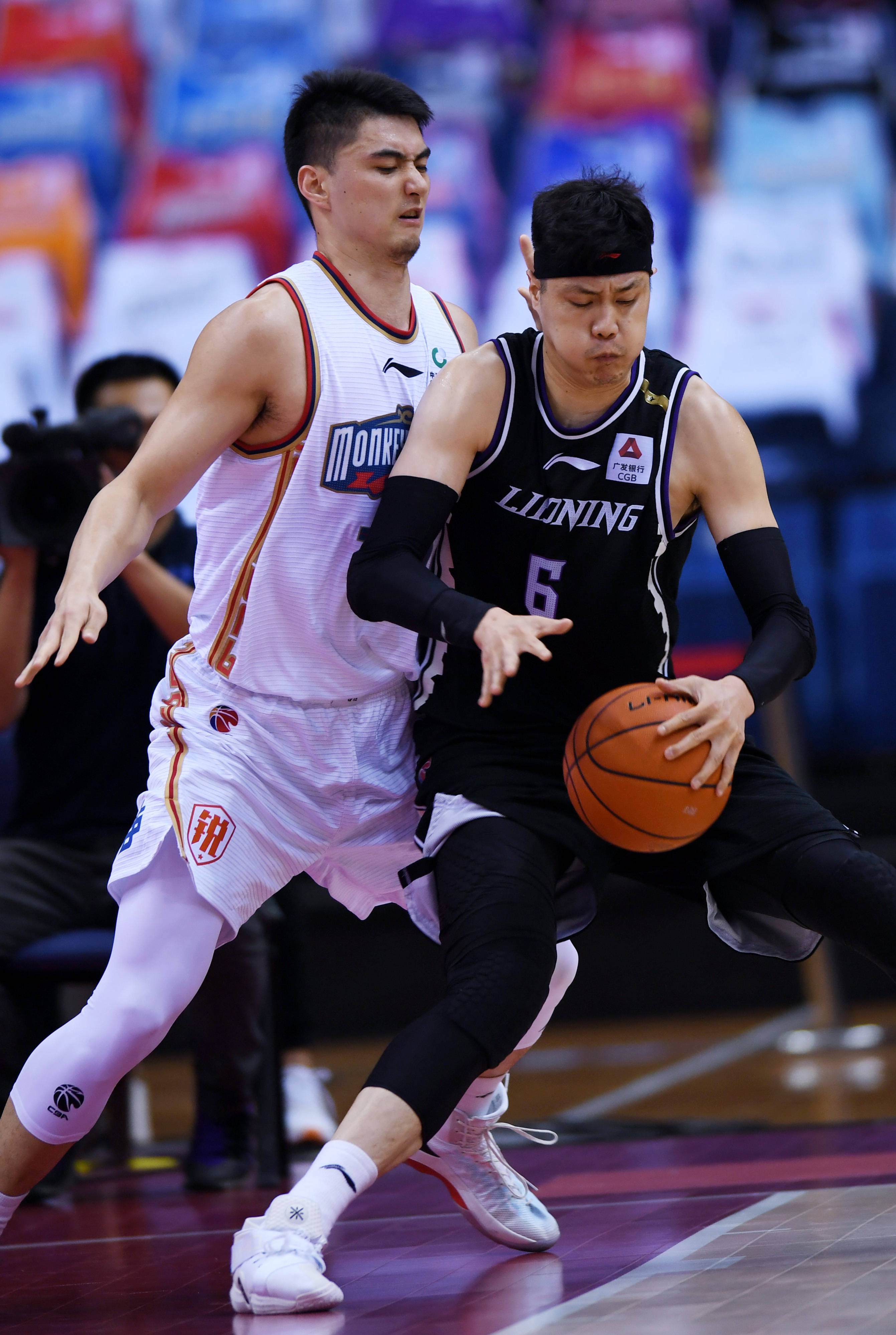 及经济考量 及经济考量