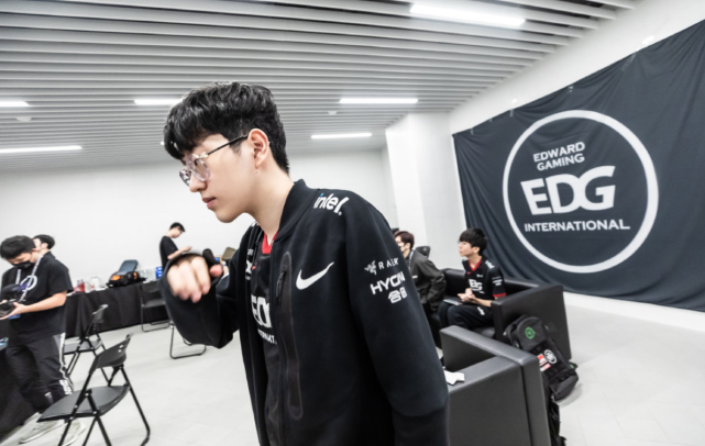 他们的加入 他们的加入