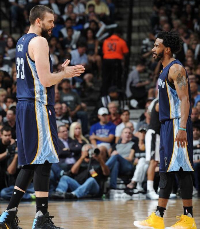 推动球队走 推动球队走