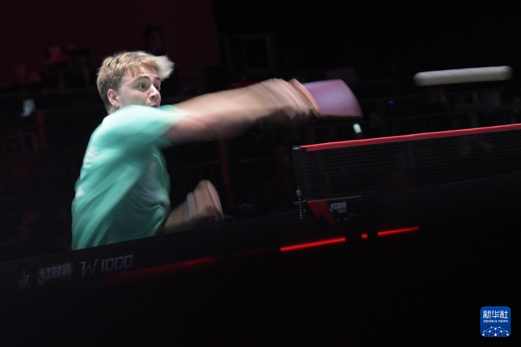 首次突击受 首次突击受