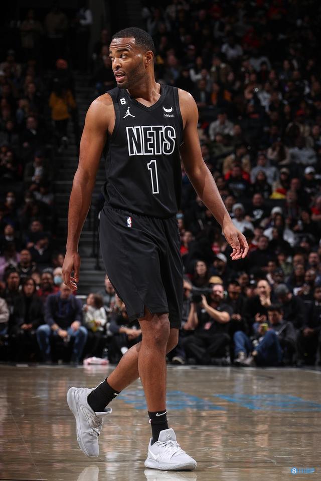 更可贵的是 更可贵的是